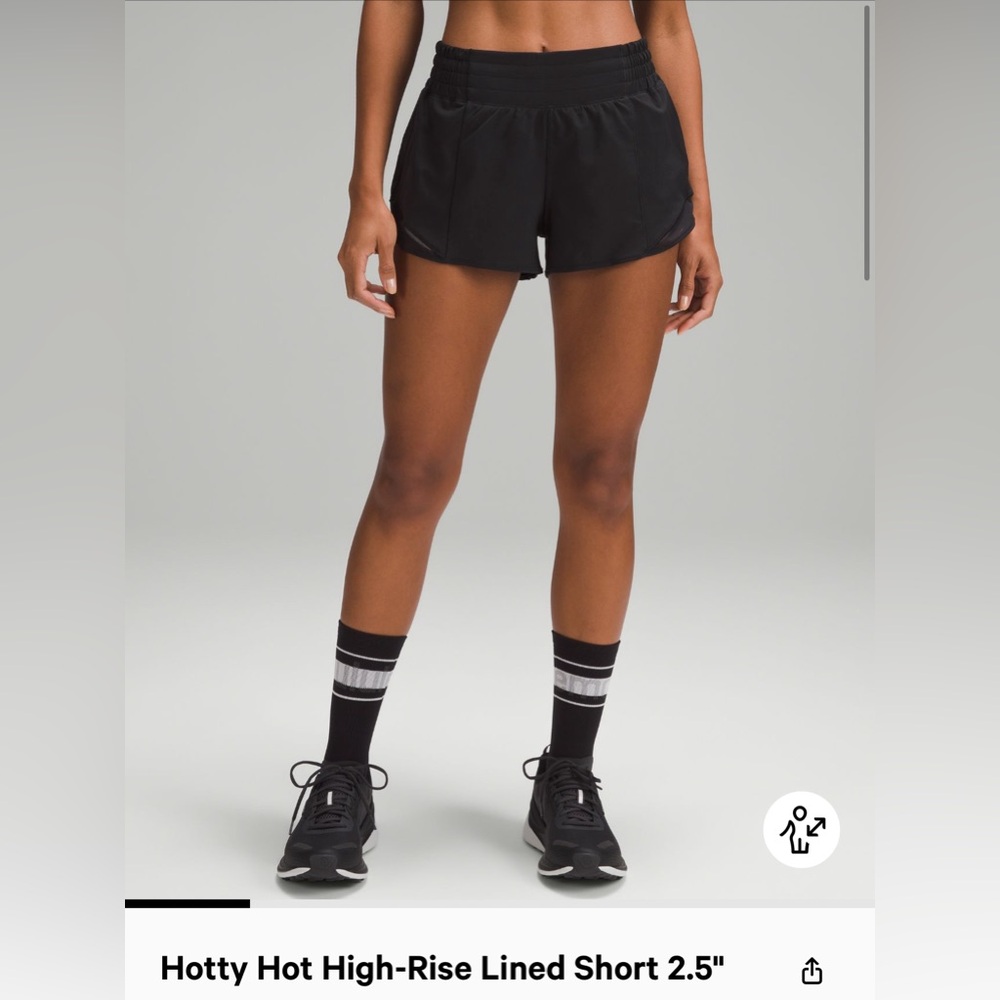 NWOT Lululemon Hotty Hot High-Rise Lined Short 2.5”, Black, 6